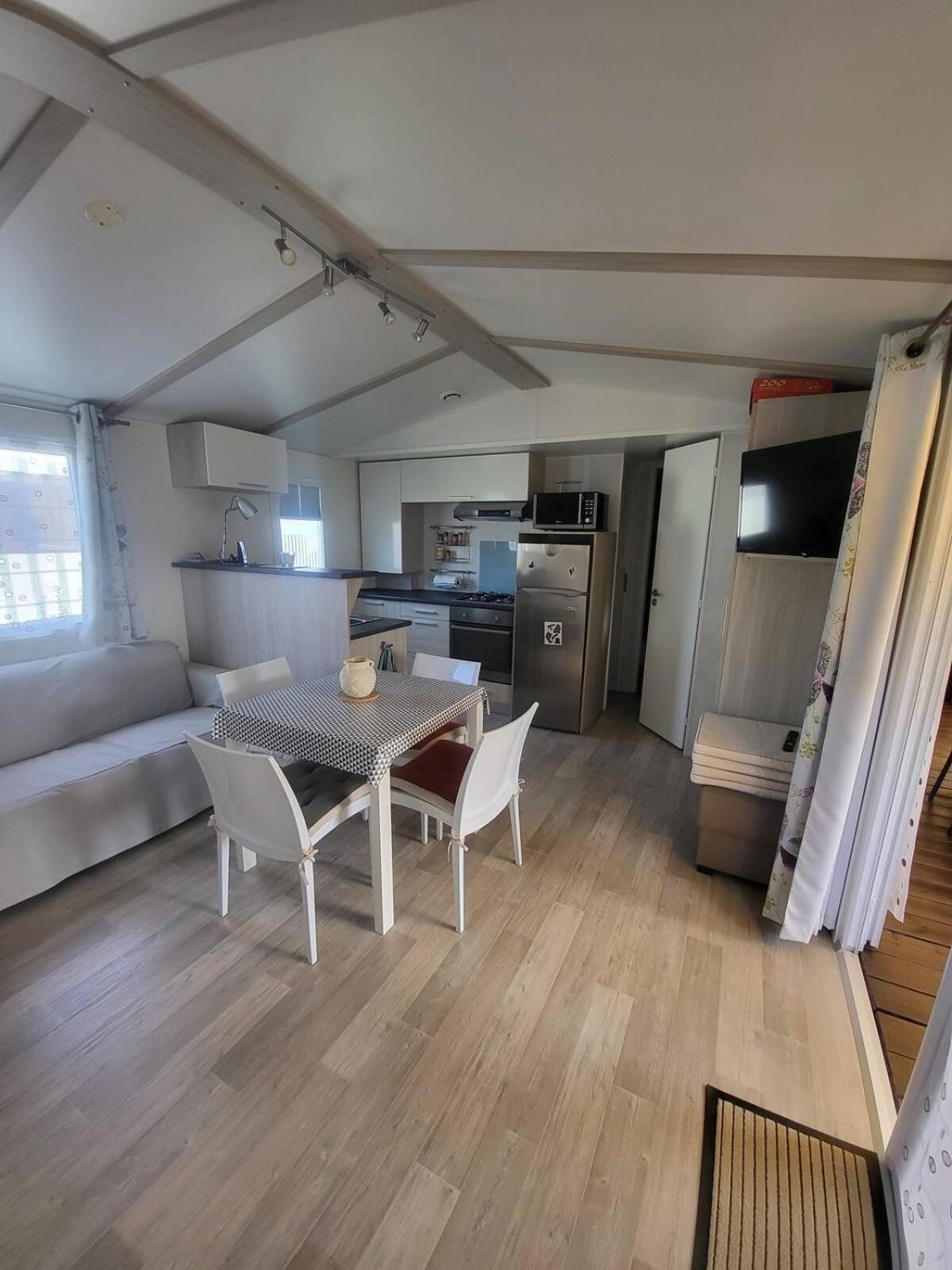 Hauteville-sur-Mer Mobil-Home Montmartin-Sur-Mer מראה חיצוני תמונה